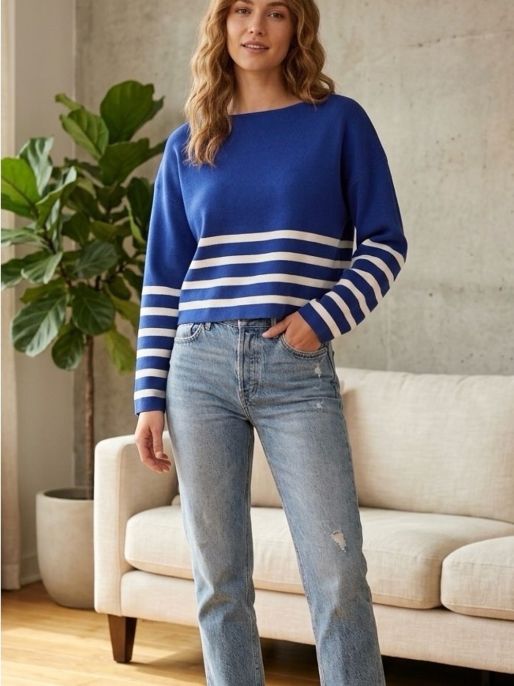 245 NWT Zenana Blue/White  Striped Cropped Sweater - Large